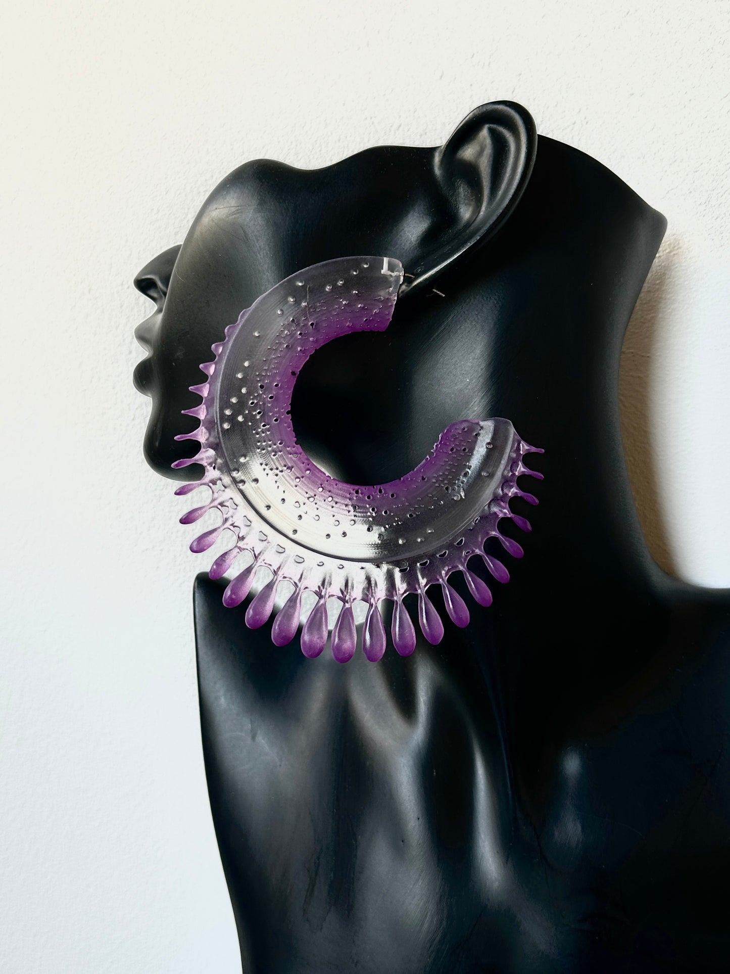 Resilient Passiflora Arc Earrings - Purple