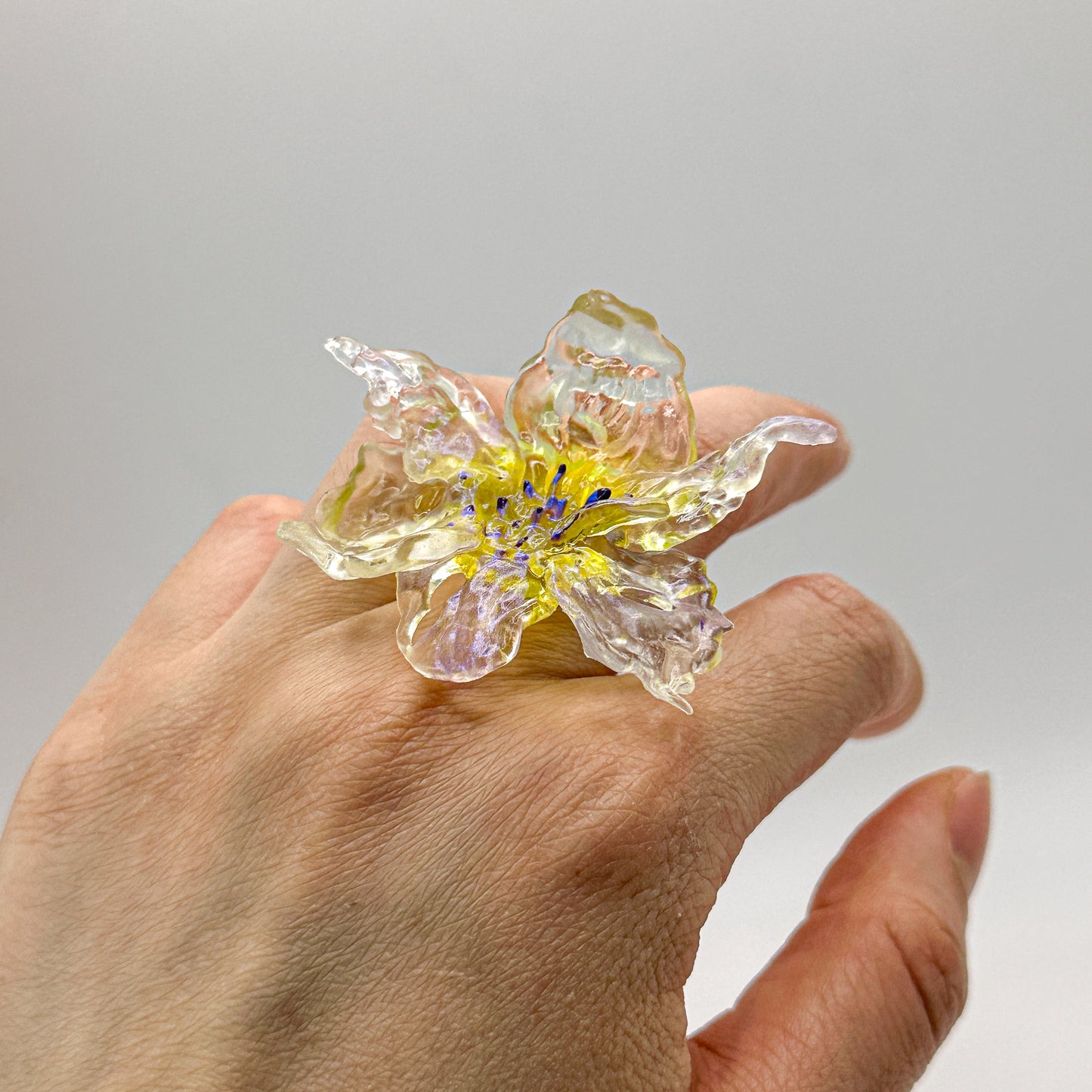 Daffodil Flower Ring Nº1 - Green Yellow Point