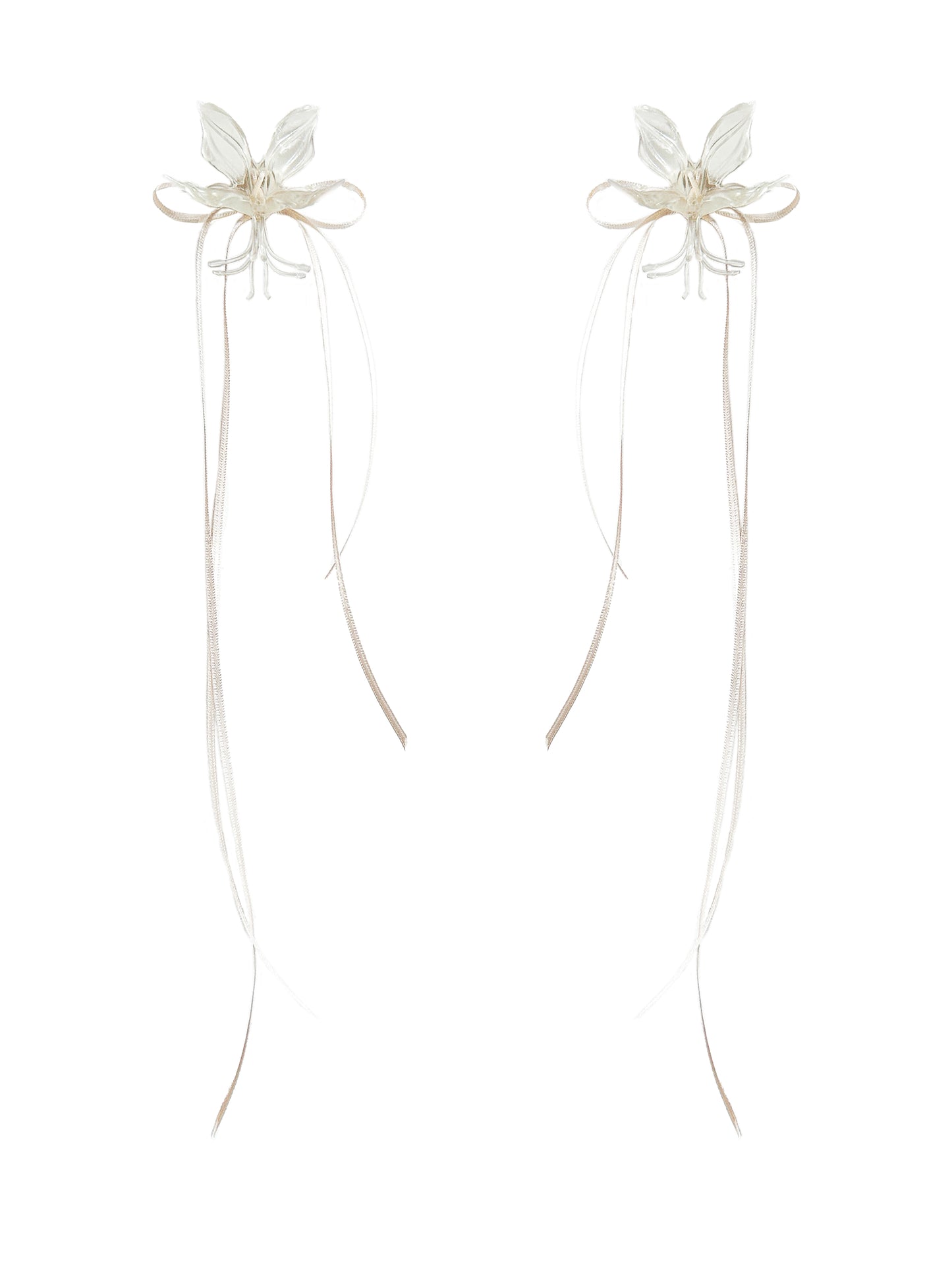 White Orchid Double Ribbon Earrings -Cream