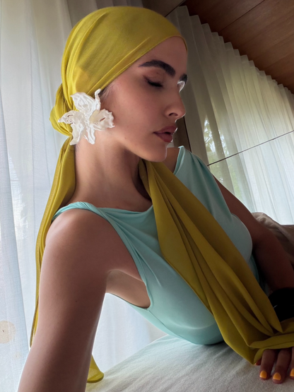 White Blossom Mega Flower Daffodils Earrings
