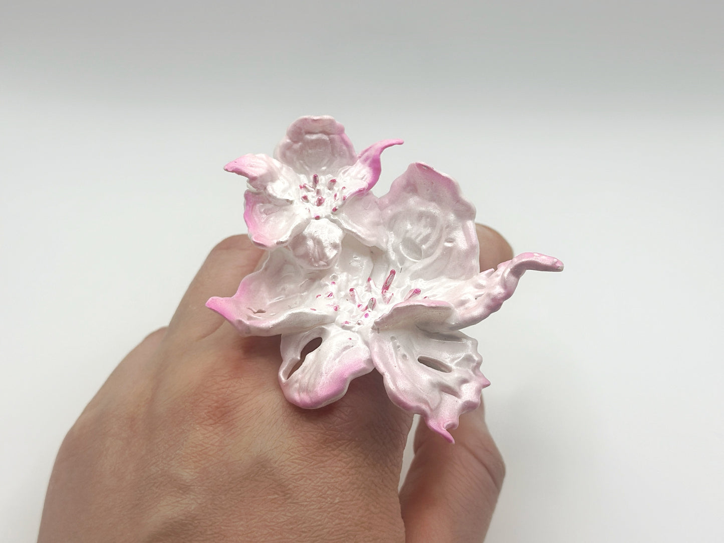 Daffodil Duo Flower Ring - Sakura