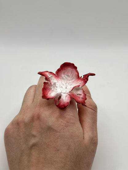 Daffodil Flower Ring Nº1 - Red Edge