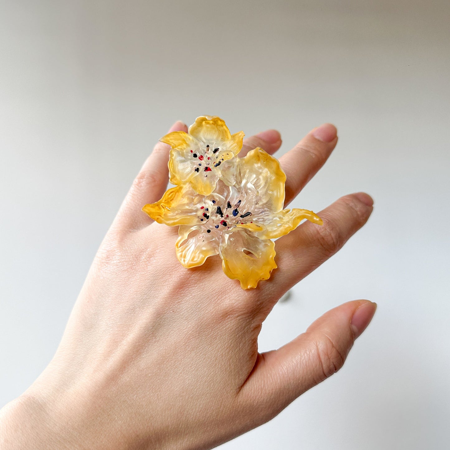 Daffodil Duo Flower Ring - Yellow Edge
