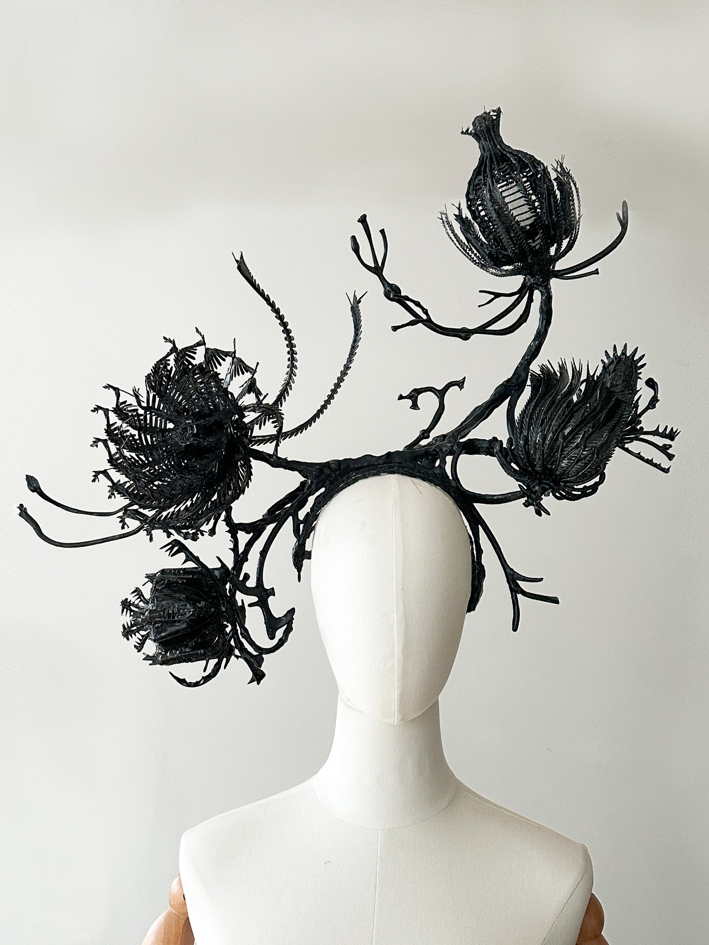Pre-Emergence Headpiece