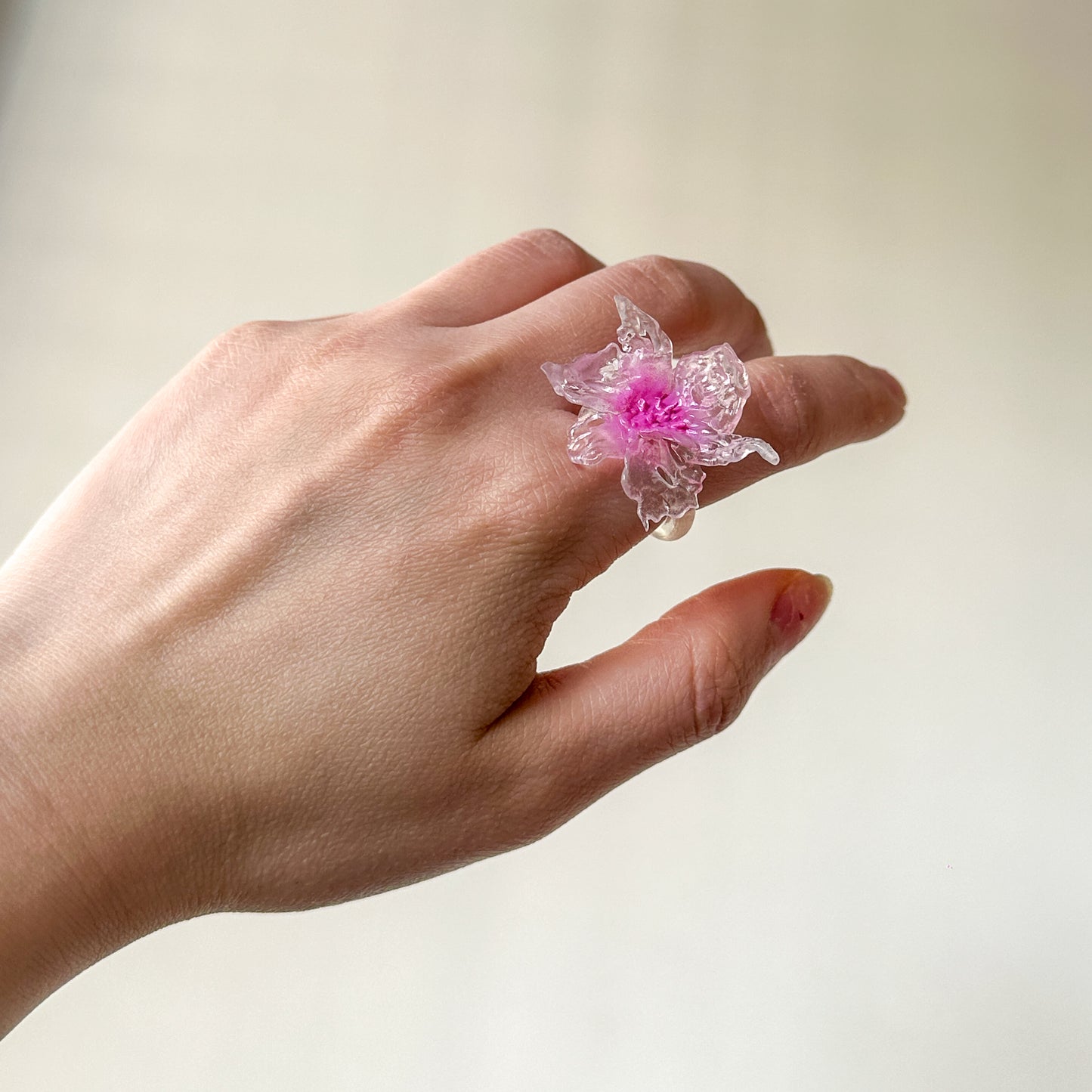 Mini Daffodil Blossom Ring - Pink Center