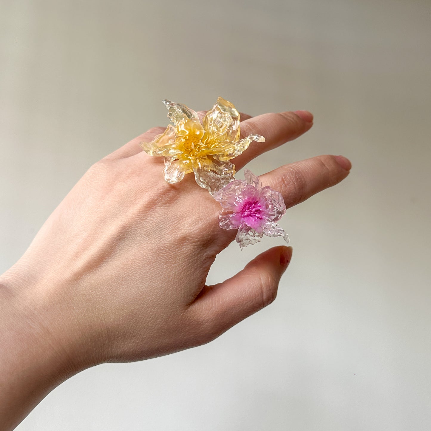 Mini Daffodil Blossom Ring - Pink Center