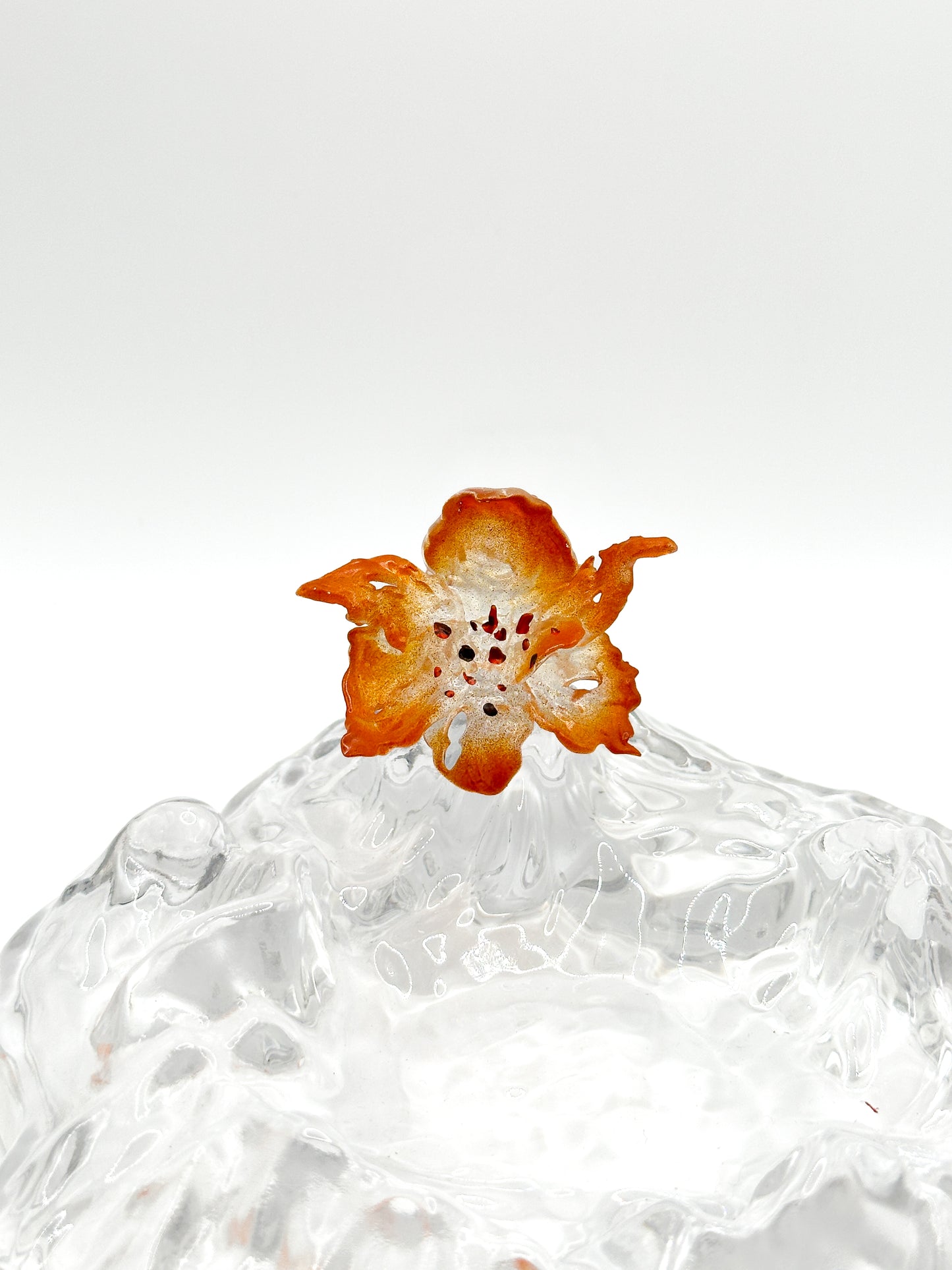 Daffodil Flower Ring Nº1 - Burnt Orange Edge