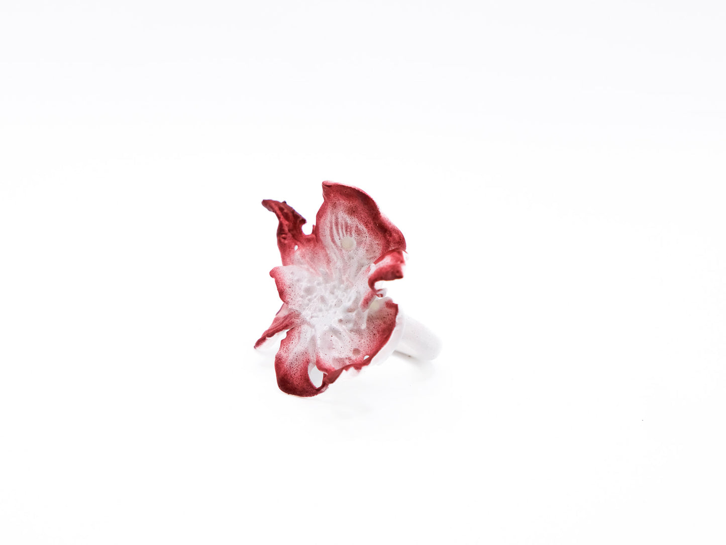 Daffodil Flower Ring Nº1 - Red Edge