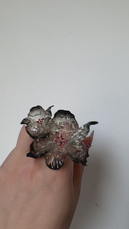 Daffodil Duo Flower Ring - Black Edge